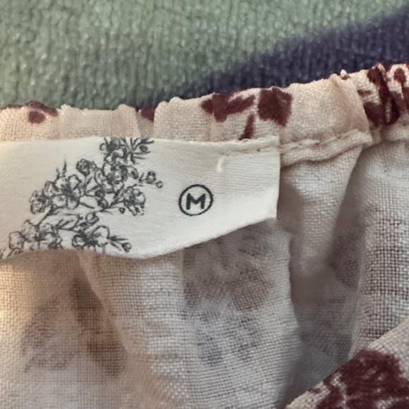 Altar'd State Cream and Purple Floral Blouse - Picture 3 of 3